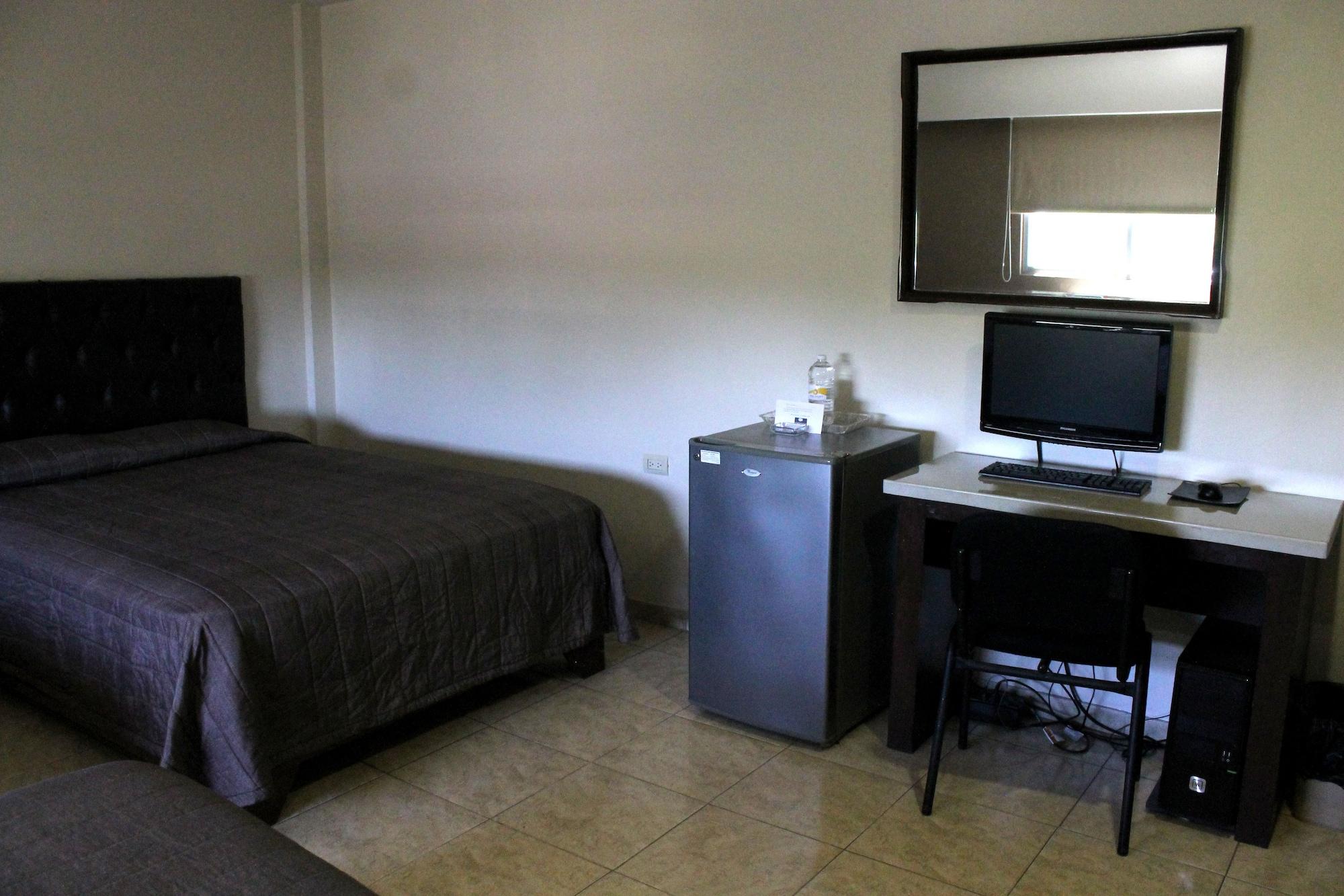 Hotel America Palacio Los Mochis Exterior photo